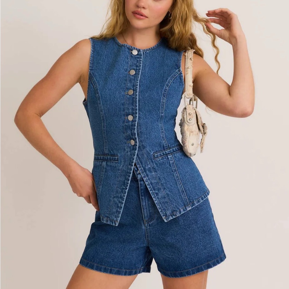 Blue Denim Sleeveless vest